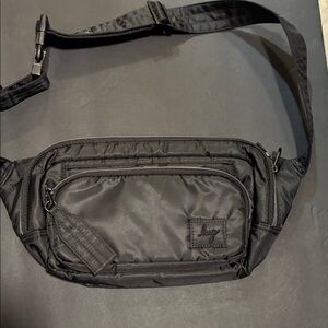 Lug Jet Black Men's Belt Bag